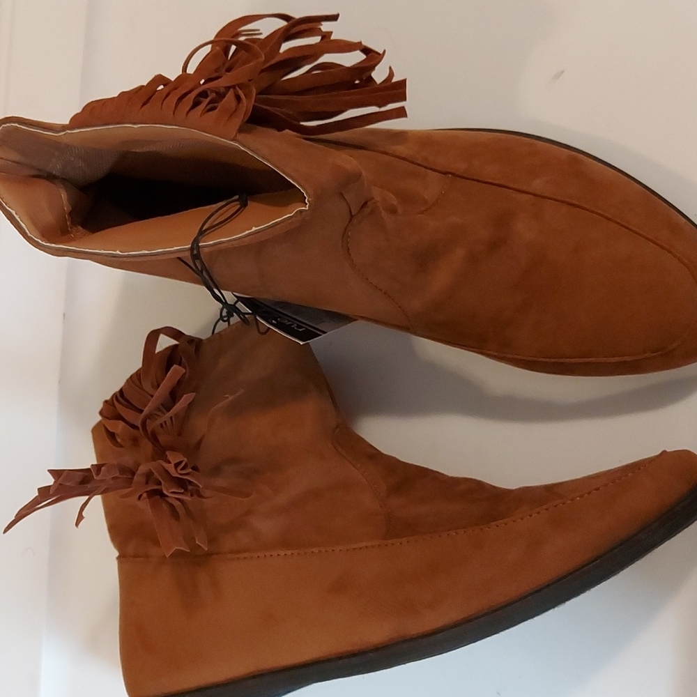 Rue21 Brown Boots Size 7/8 - Picture 3 of 6